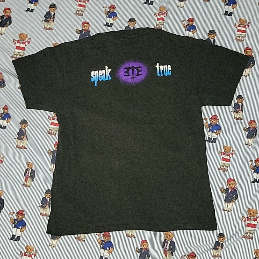 Hanes black shirt